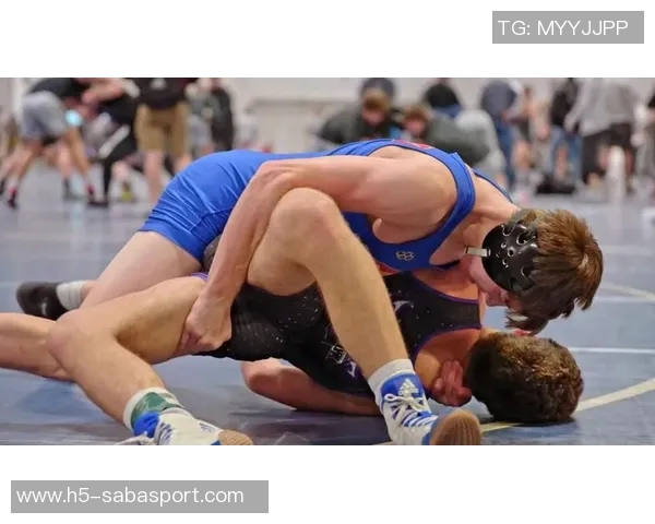 文班亚马赞弗拉格比赛强度称已观看多部精彩集锦